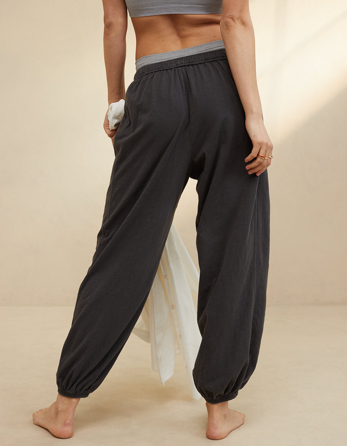 Jogger Aerie Summer House de Mujer - Gris 0701_8190_005_ob