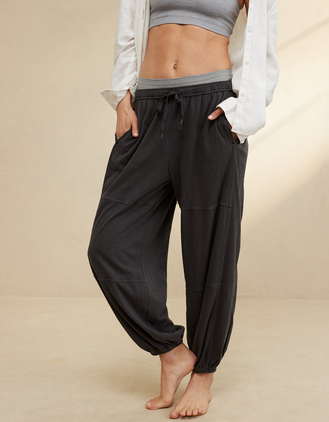 Jogger Aerie Summer House de Mujer - Gris 0701_8190_005_of