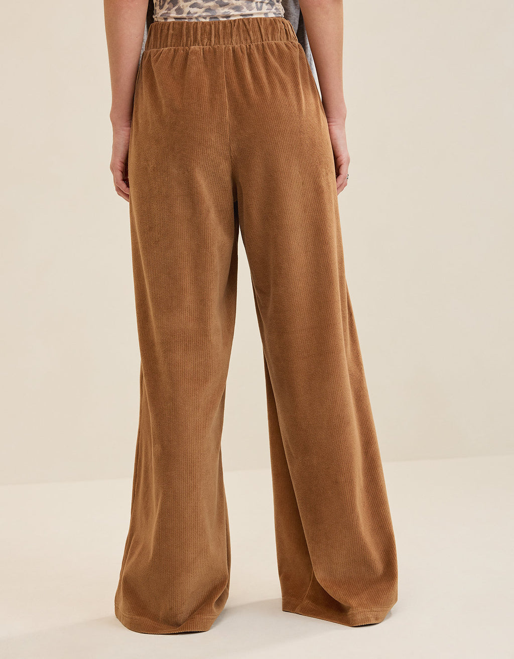 Aerie Jet Setter Jogger - Generico 0701_8612_208_ob