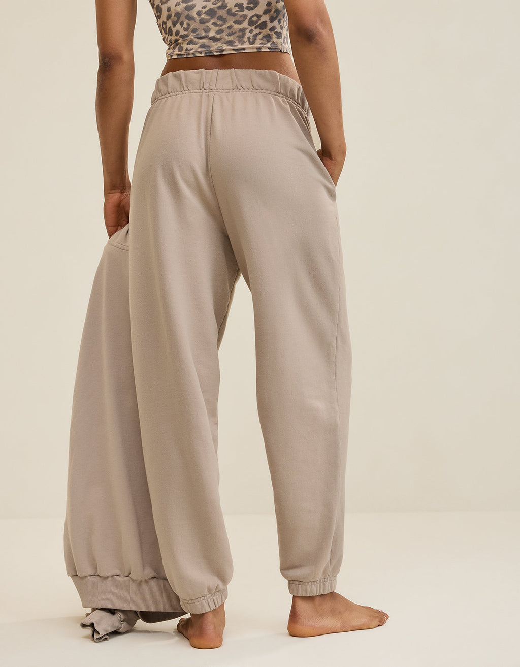 Aerie Jet Setter Jogger - Gris 0701_8743_021_ob