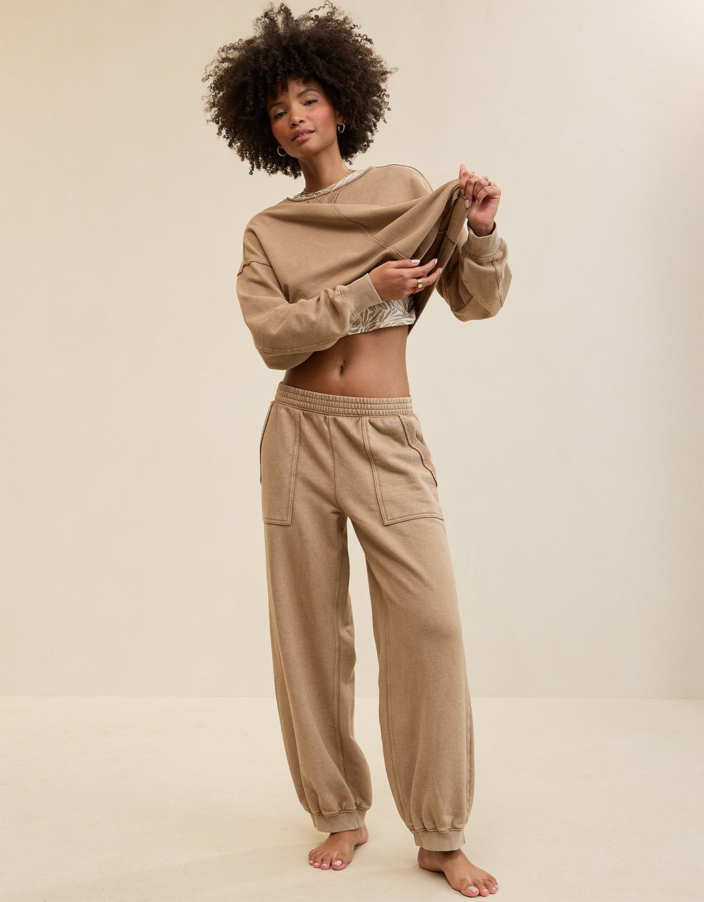 Aerie Vacay Jogger - Caqui 0701_8759_238_of