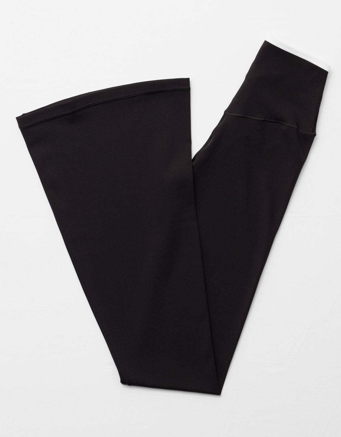 Legging Flare OFFLINE Real Me de Cintura Alta con Fruncido By Aerie - Negro 0702_6297_073_b