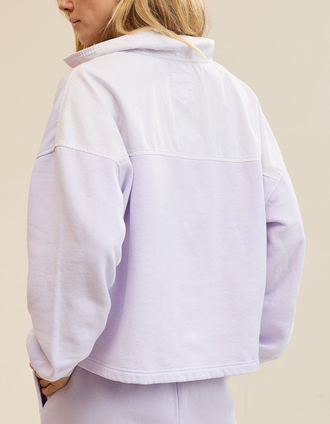 Sudadera de Primera Clase Aerie - Generico 0743_3750_530_ob