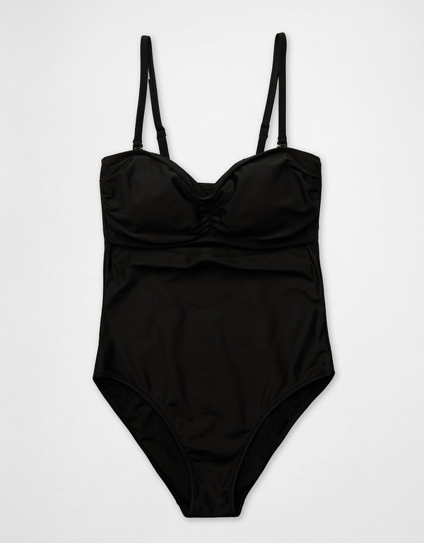 Aerie traje de baño entero con fruncido y corte tipo bandeau de cobertura total. - Negro