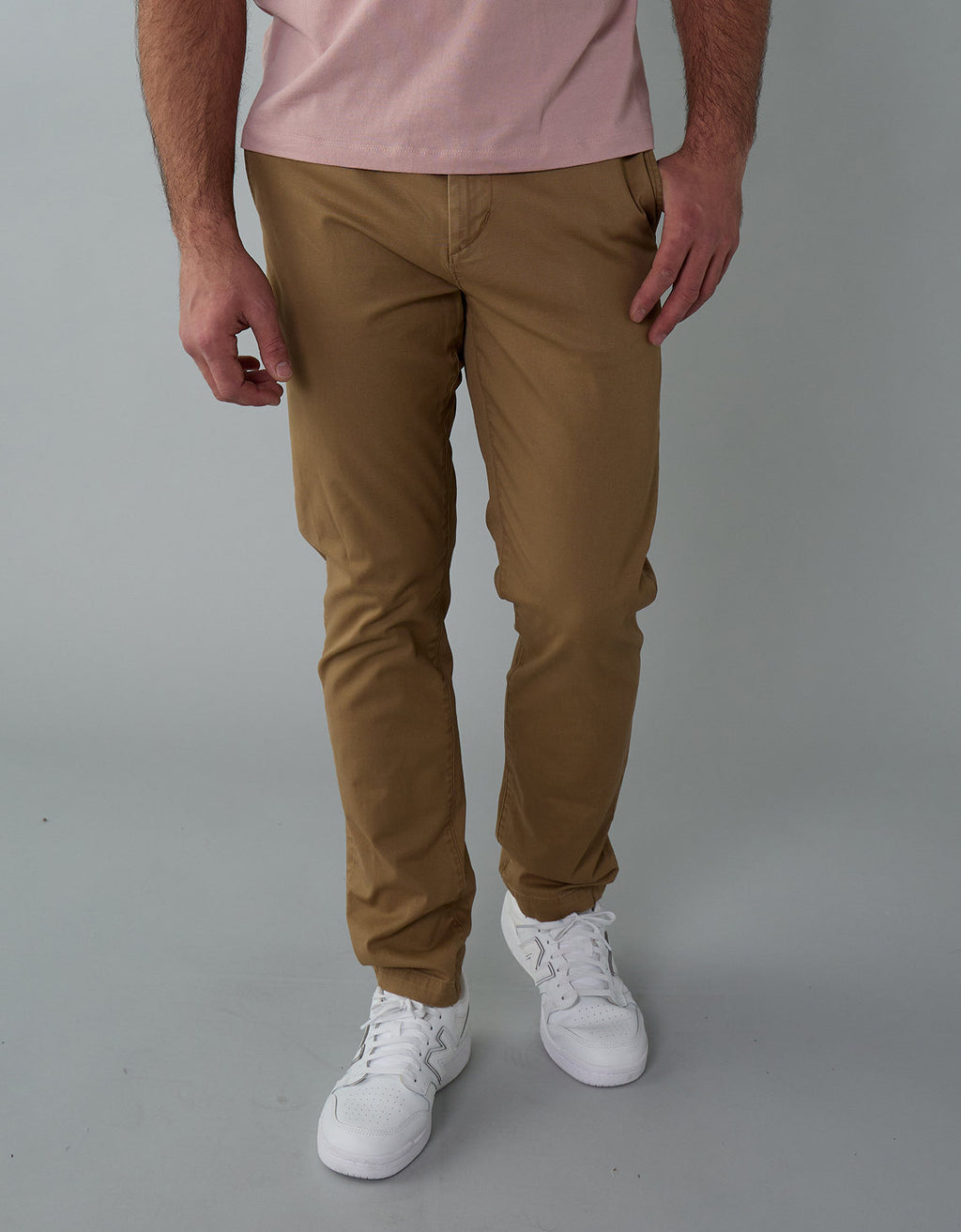 Pantalón slim de hombre AE - Caqui 1120_5033_238_of