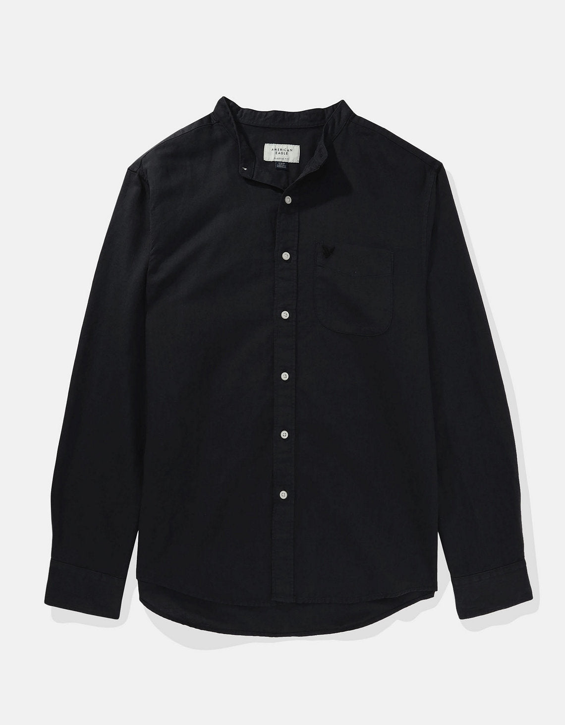 Camisa AE abotonada de lino con cuello - Negro 1152_2369_167_f