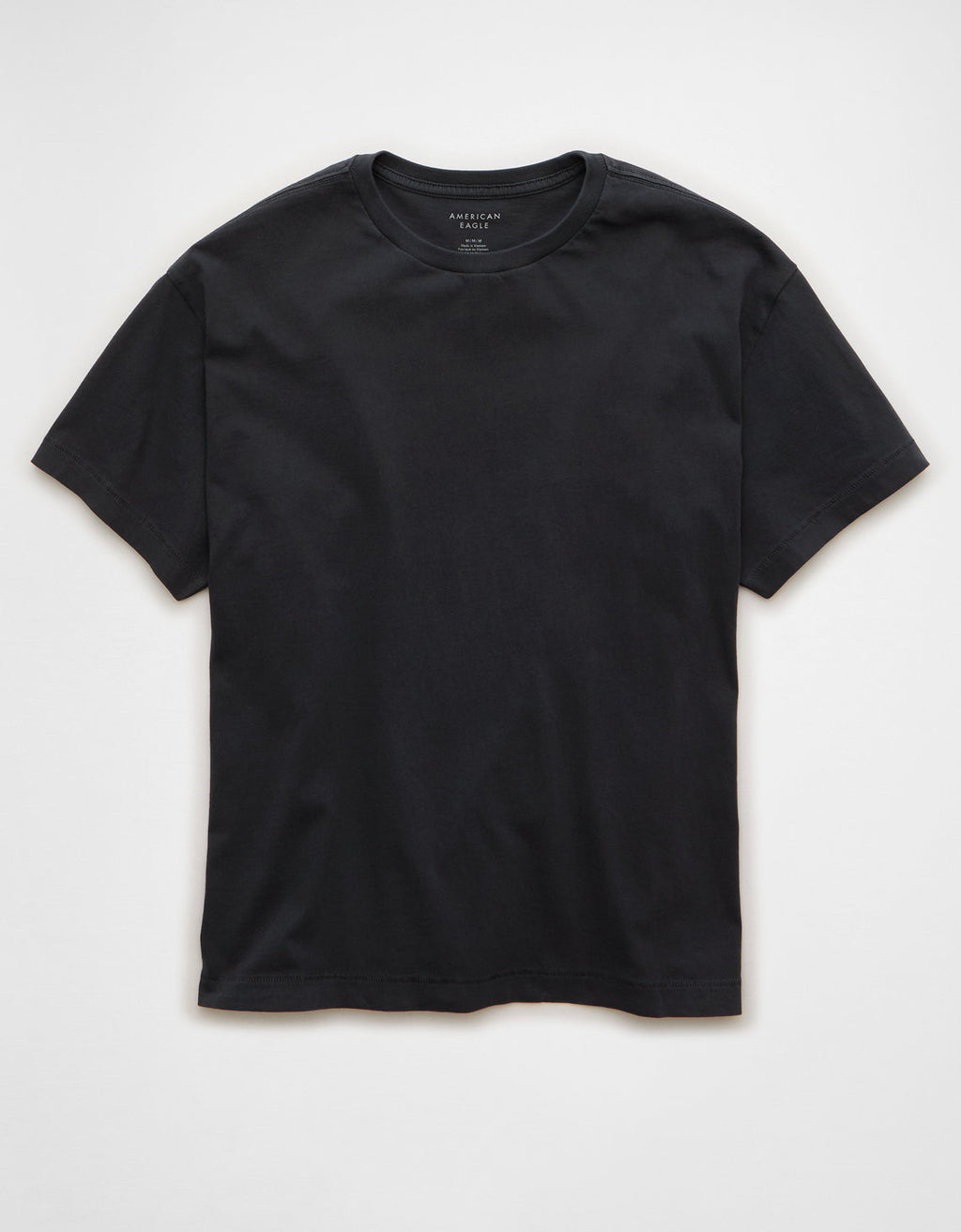 Camiseta ajustada desgastada Ae. - Negro 1162_4972_167_f