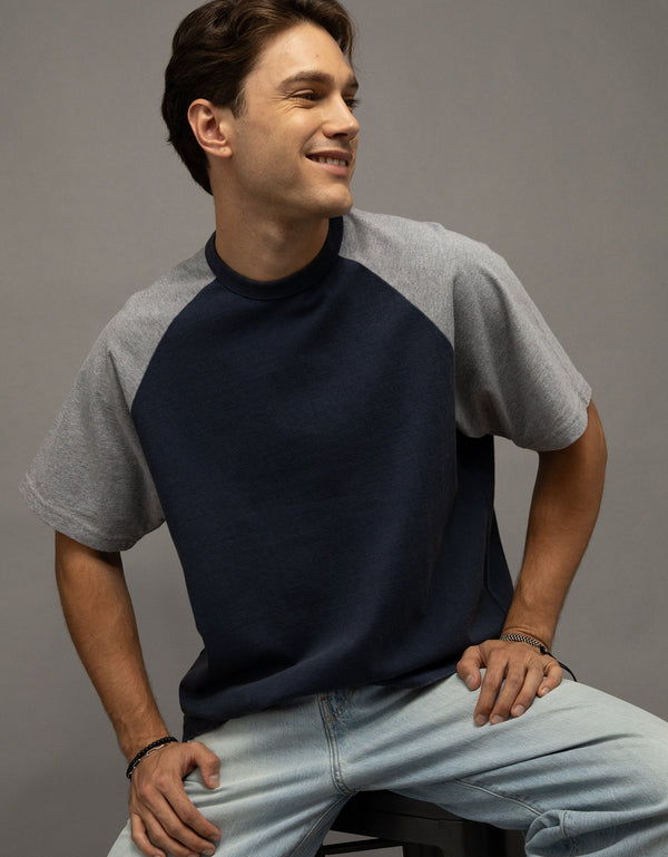 Camiseta de peso pesado relajada con mangas raglán - Azul