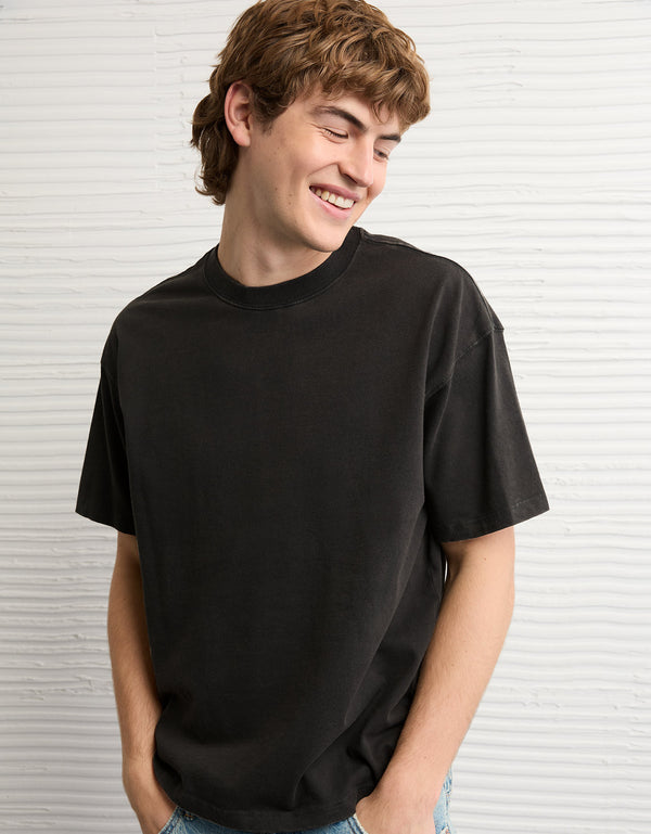 Camiseta Boxy fit afelpado Ae - Negro