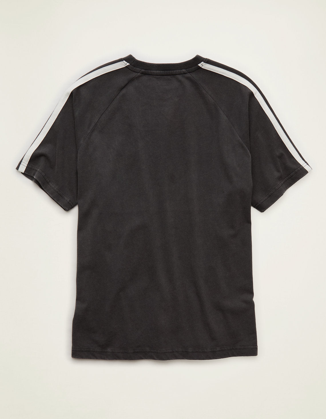 Camiseta Raglán de ajuste estándar Ae - Negro 1164_5244_094_b