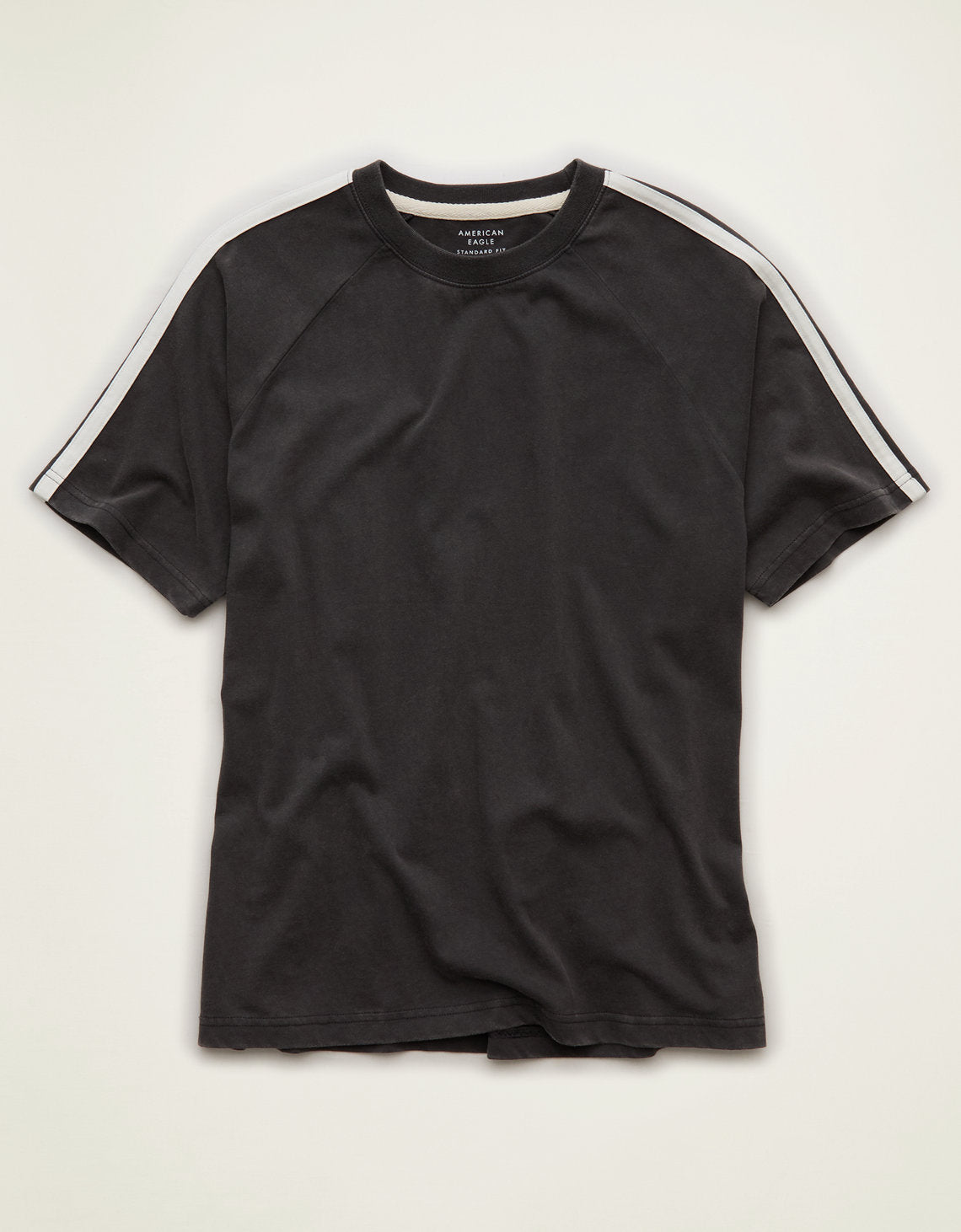 Camiseta Raglán de ajuste estándar Ae - Negro 1164_5244_094_f