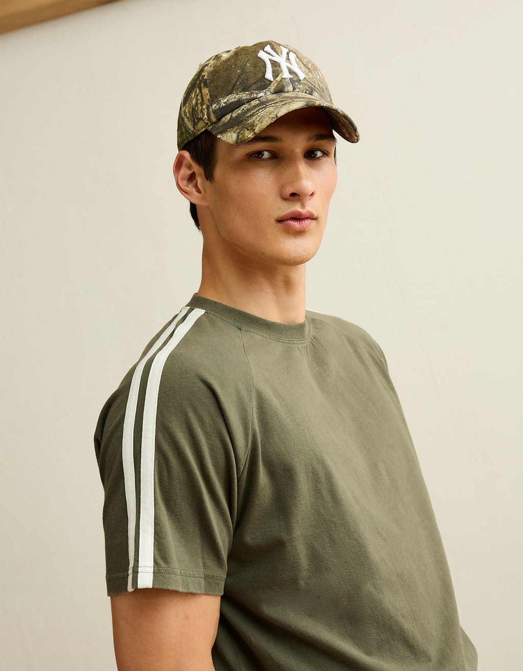 Camiseta Raglán de ajuste estándar Ae - Verde 1164_5244_300_d2