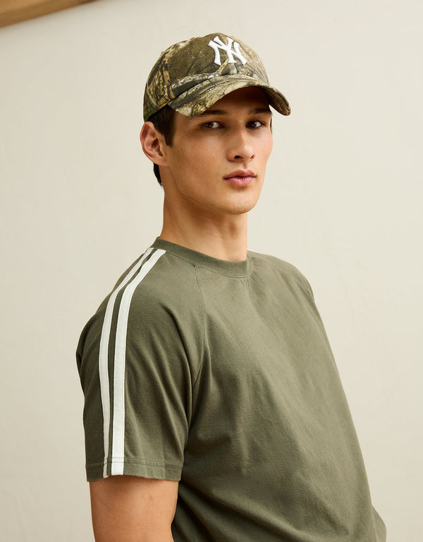 Camiseta Raglán de ajuste estándar Ae - Verde