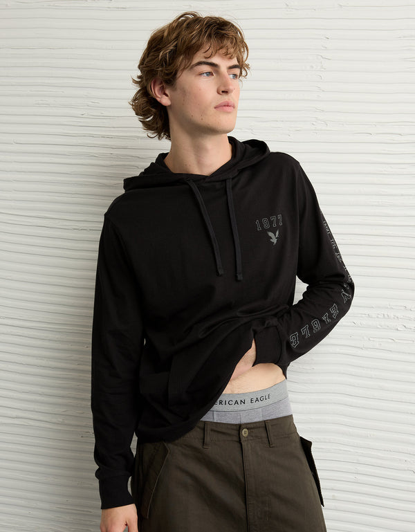 Camiseta gráfica con logotipo de icono ligero Ae - Negro