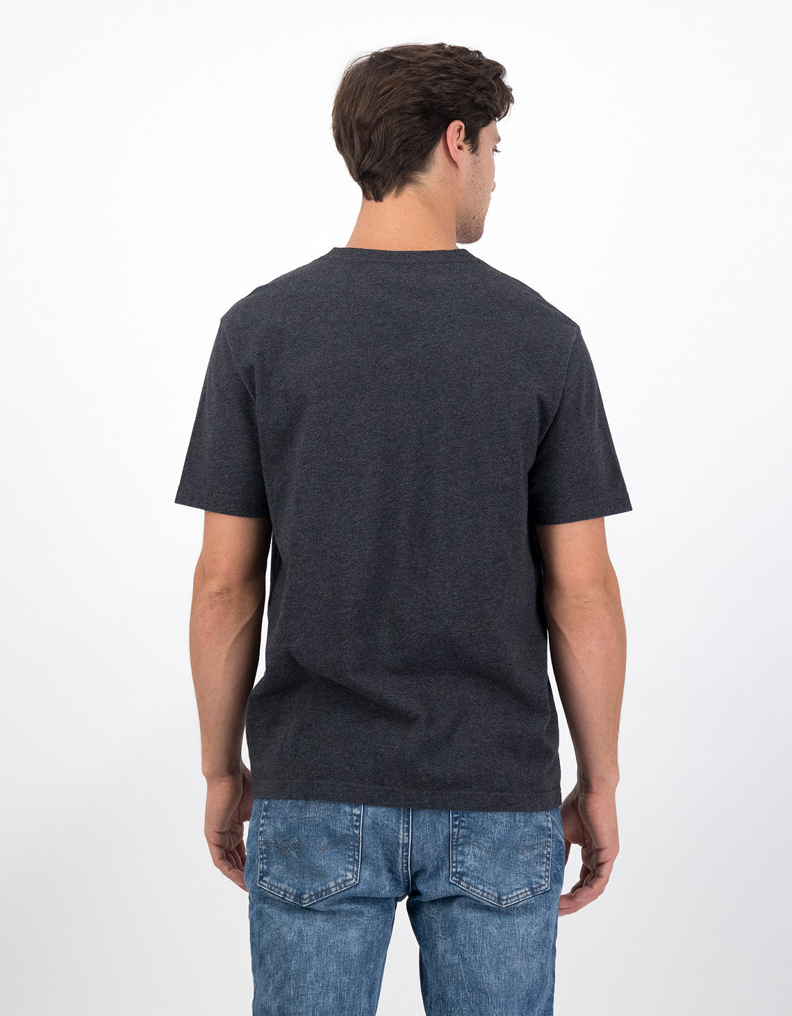Camiseta con cuello en V de Ae - Generico 1177_1758_027_ob
