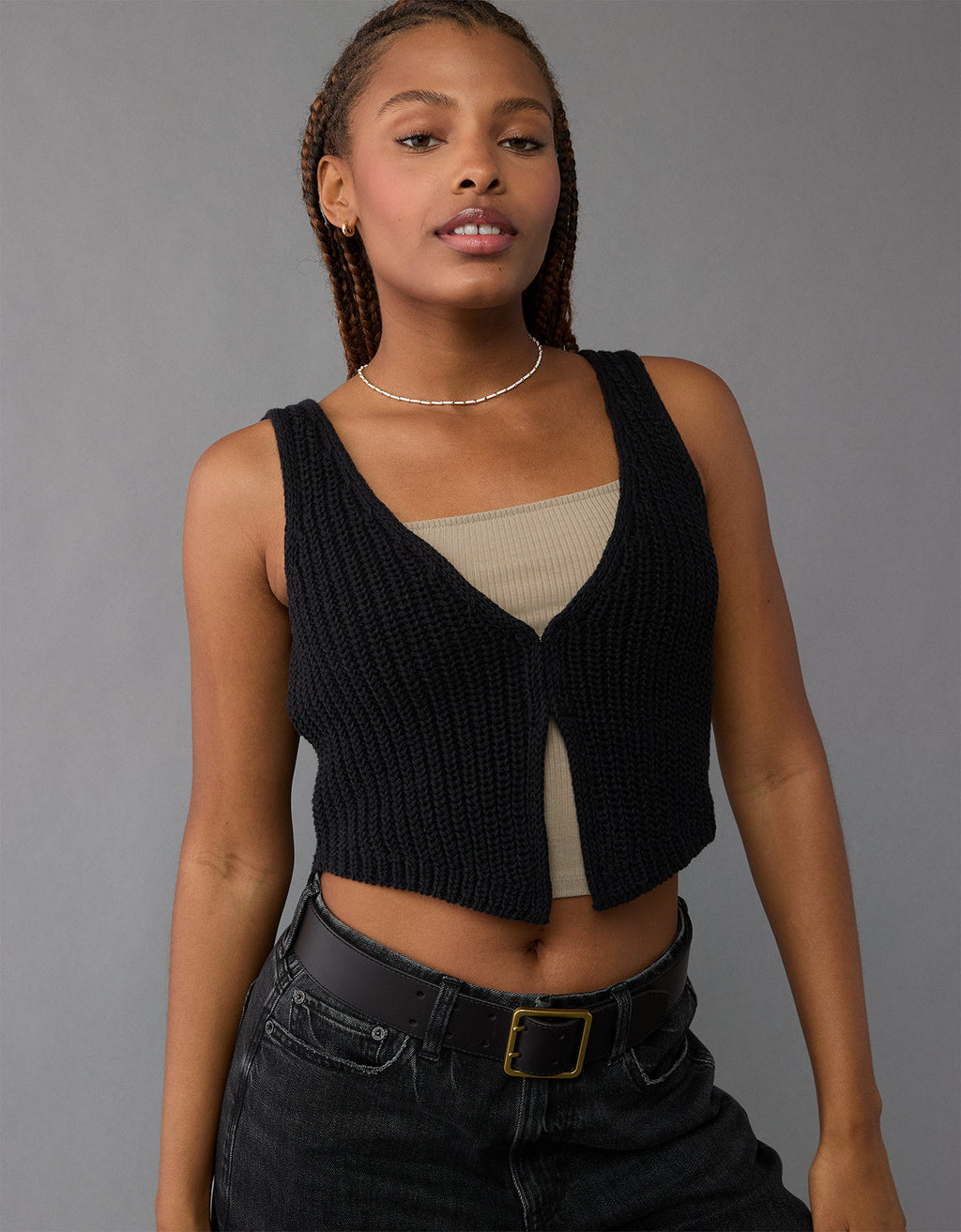Camiseta sin mangas tipo suéter AE - Negro 1341_1180_001_ob