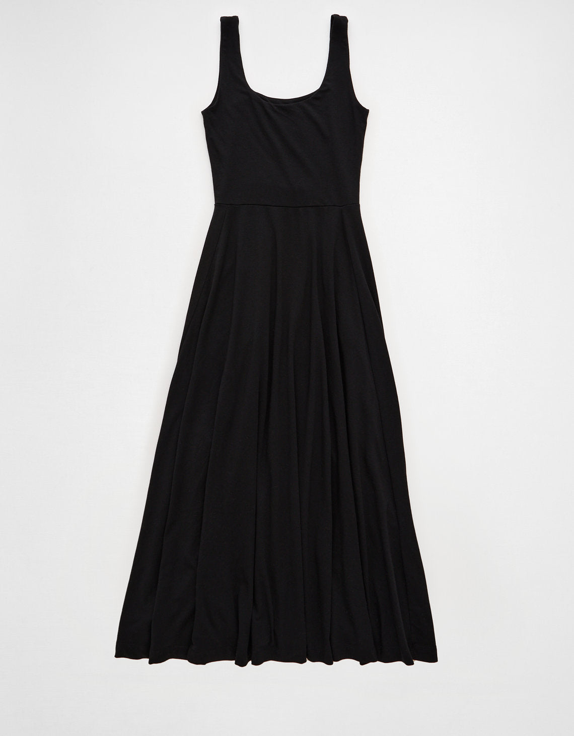 Vestido Midi con escote Ae - Negro 1399_7966_001_b