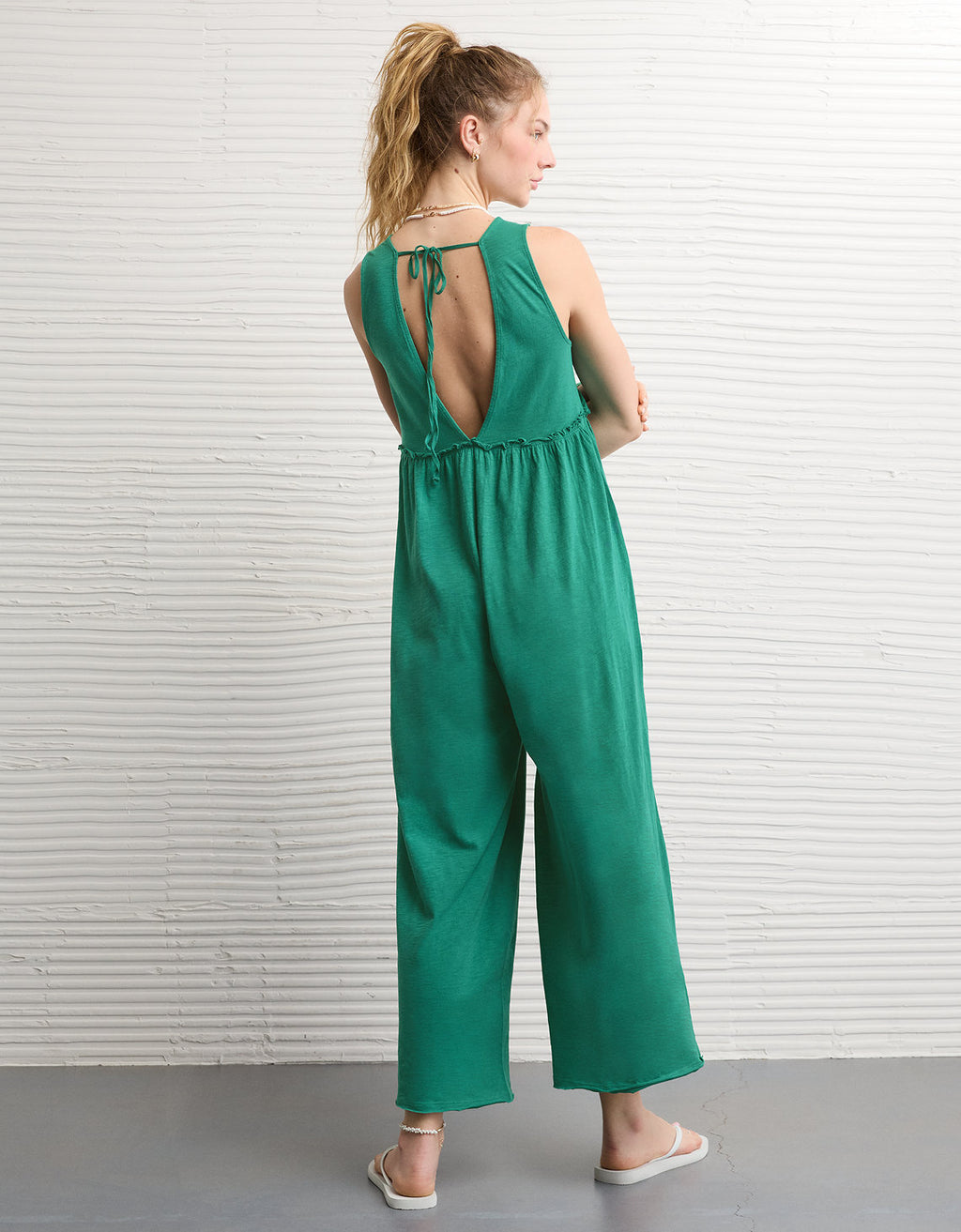 Mono de punto con cuello en V Ae Sunchaser - Verde 1399_8225_299_ob