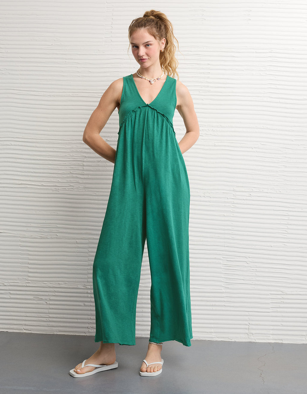 Mono de punto con cuello en V Ae Sunchaser - Verde 1399_8225_299_of