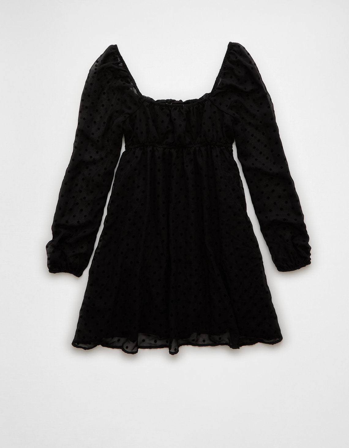 AE Vestido Corto estilo Babydoll Holgado Manga Larga - Negro 1399_8335_001_b