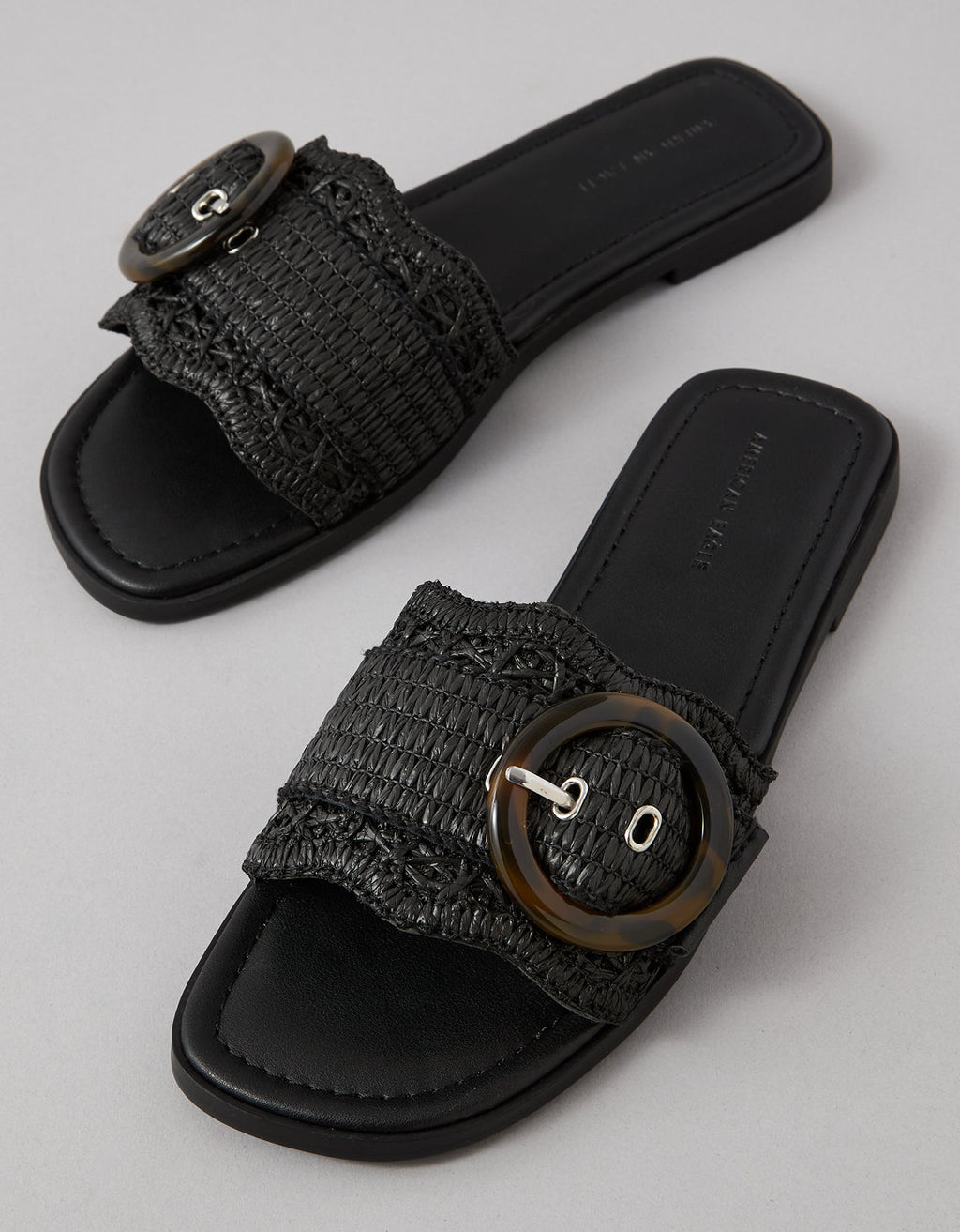 Sandalias Ae acolchadas - Negro 1415_6730_001_b