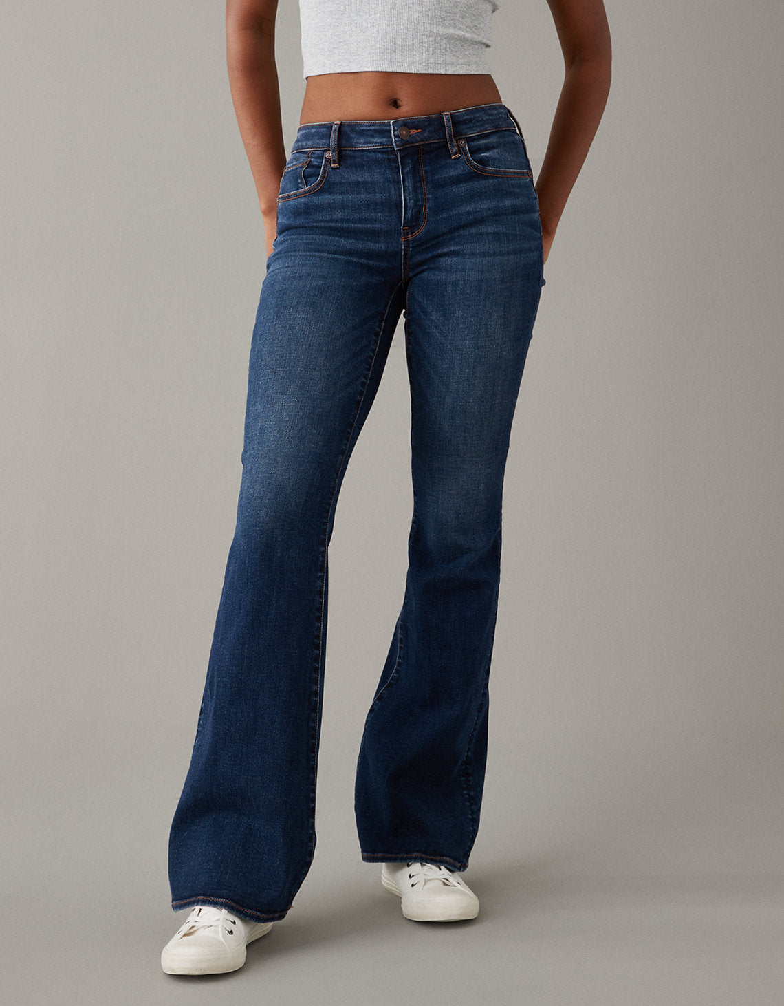 Flare Jean AE Ne(x)t Level de tiro bajo - Azul 1436_4165_451_of