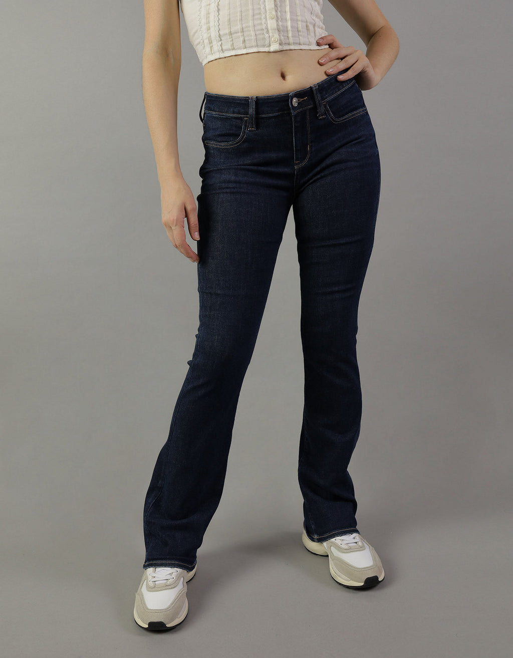 Jean Kick Bootcut de Tiro Bajo para Mujer - Generico 1437_4541_896_of