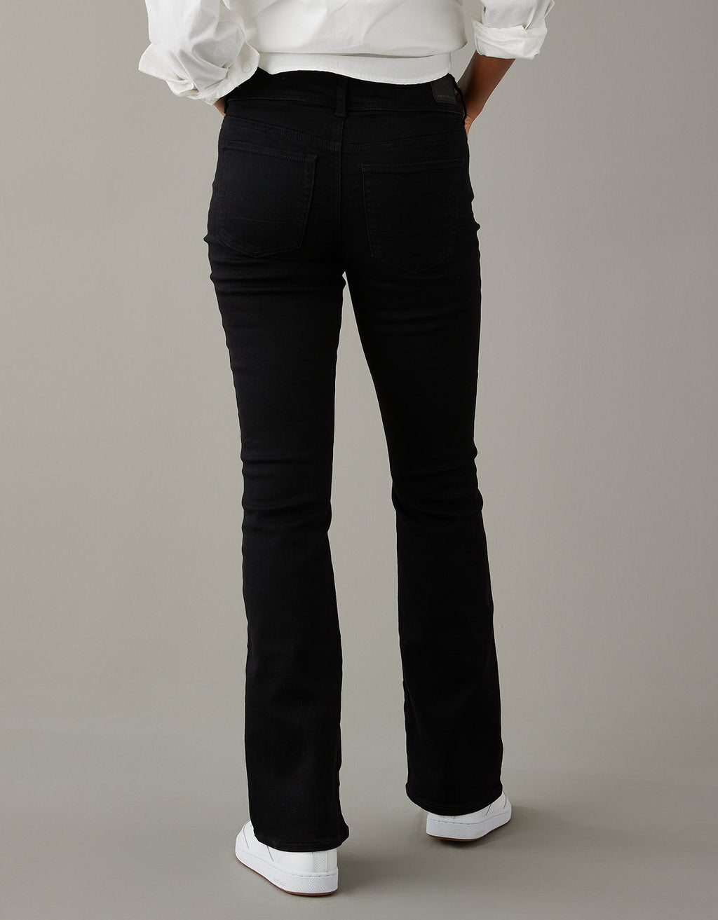 Jean Ae Next Level de tiro bajo Kick Bootcut - Negro 1437_4751_016_ob