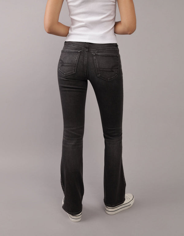 Jean AE de tiro bajo y bota campana para mujer - Negro