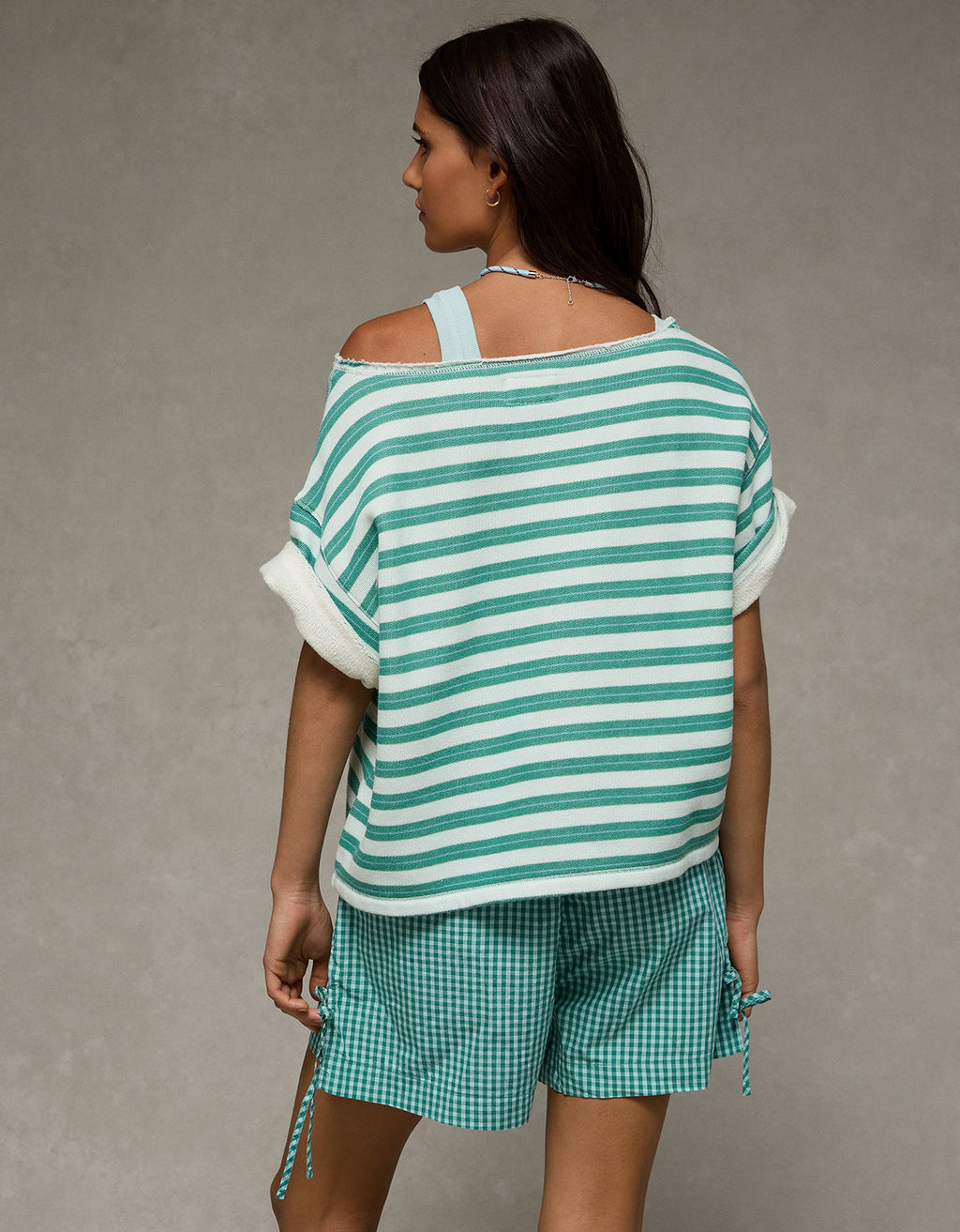 Sudadera de manga corta con escote descubierto - Verde 1455_3089_300_ob