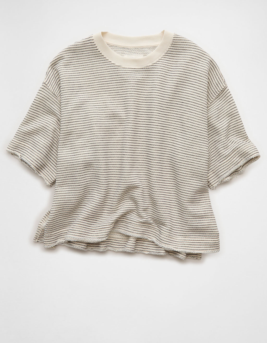 Camiseta Tipo Boxy Ae - Negro 1457_2982_032_f