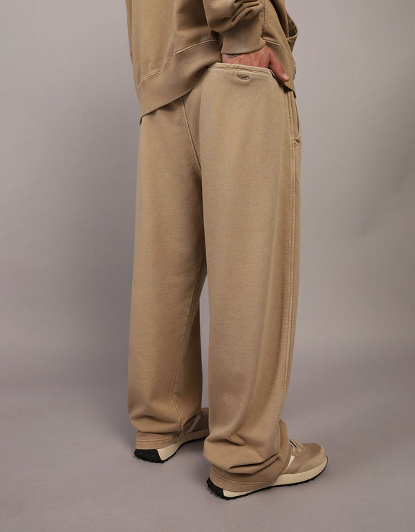 Jogger AE holgado x Manuel Turizo de Hombre - Caqui