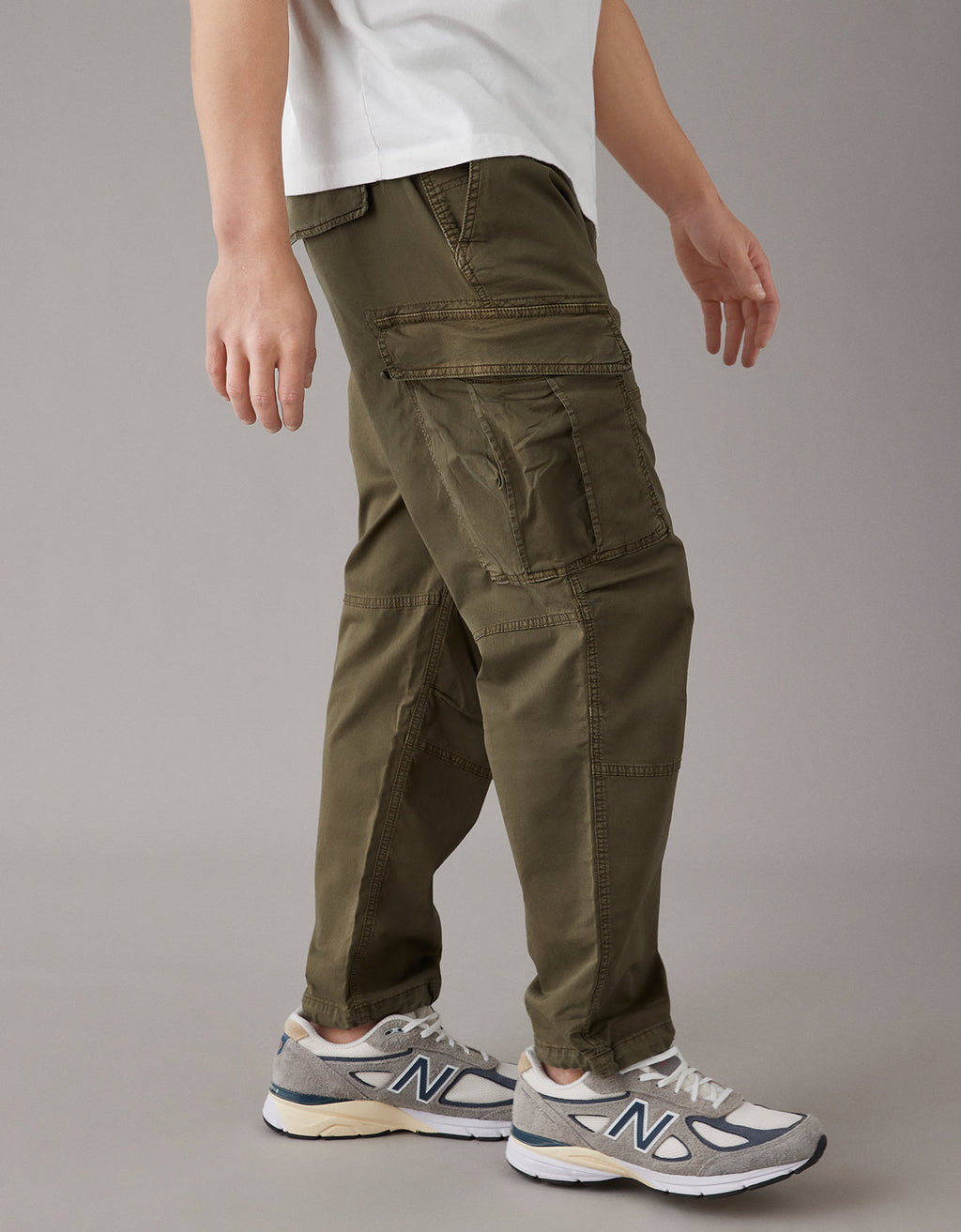 Pantalones AE Flex Lived-in Slim tipo Cargo - Verde 1523_4878_300_os