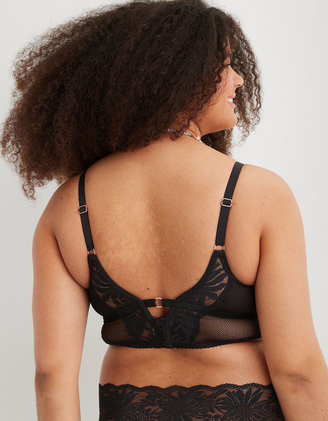 Undie Aerie Cheeky de encaje floral - Negro 1698_3629_073_d3