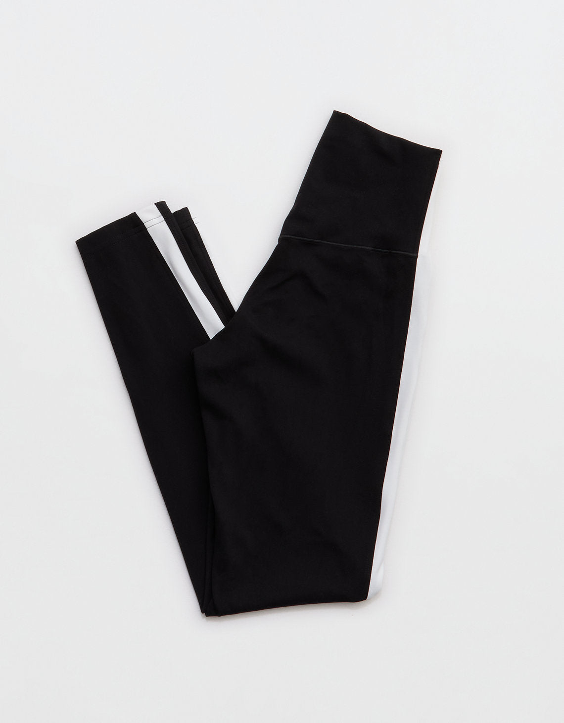 Leggings Offline by Aerie Real me Xtra con bloques de color - Negro 1701_6240_073_b