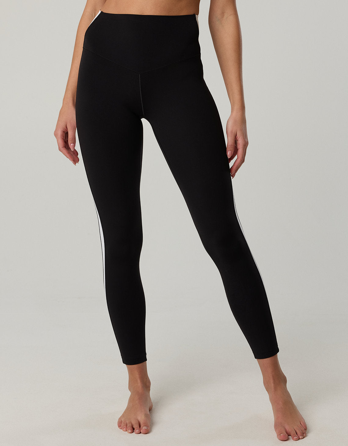 Leggings Offline by Aerie Real me Xtra con bloques de color - Negro 1701_6240_073_d2
