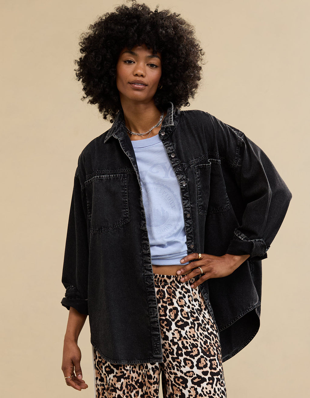 Camisa Manga Larga con botones Mujer Aerie - Negro 1783_3491_073_os