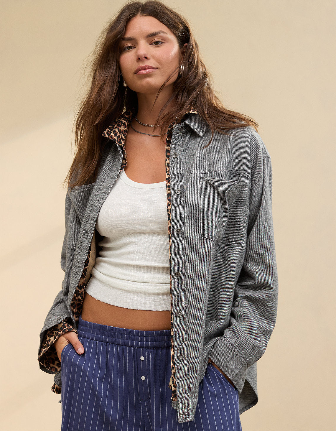 Camisa Oversized Manga Larga Mujer Aerie - Gris 1783_3623_005_of