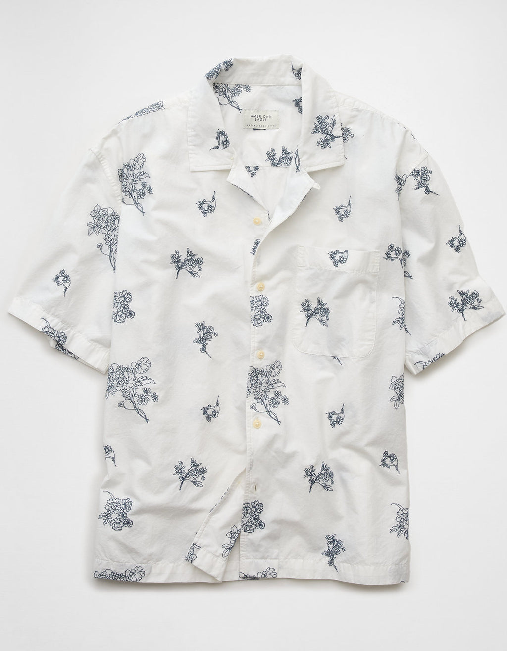 Camisa floral con botones junto a la piscina - Blanco 2154_2755_134_f