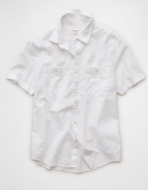 Camisa de lino con botones de ajuste estándar. - Blanco