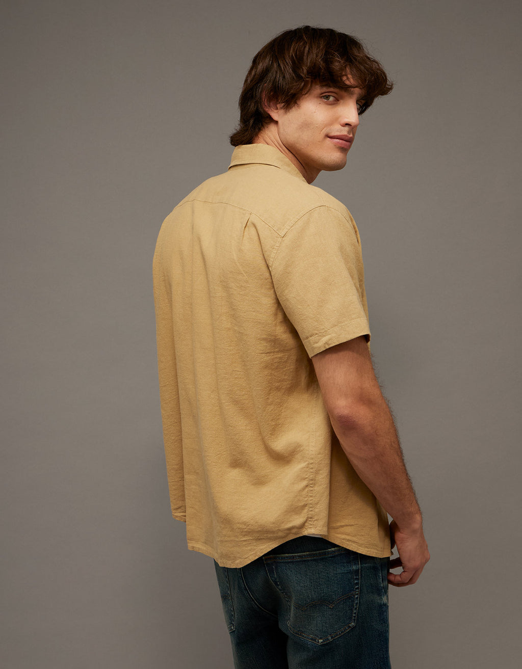 Camisa de lino con botones de ajuste estándar. - Generico 2154_3157_153_ob