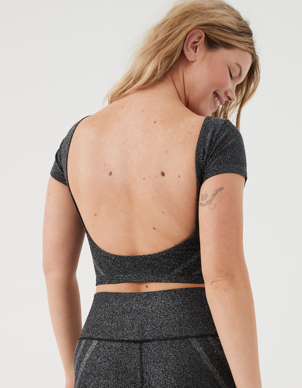 Camiseta cuello redondo algodón Aerie - Plateado 2161_1579_013_ob
