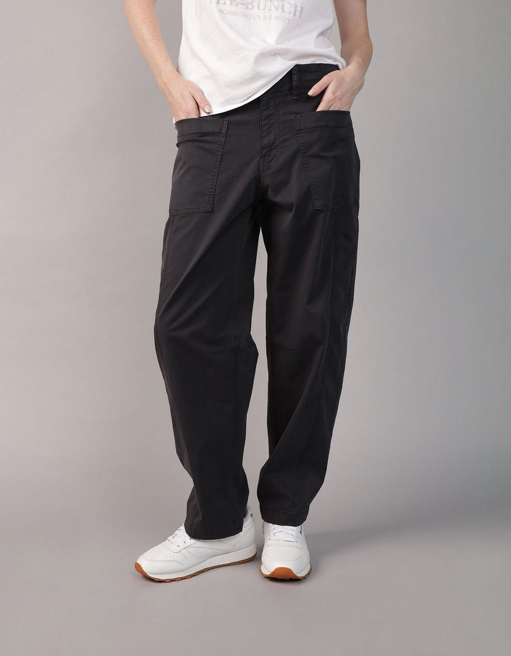 Pantalón barrel de mujer AE - Generico 2322_5289_802_of