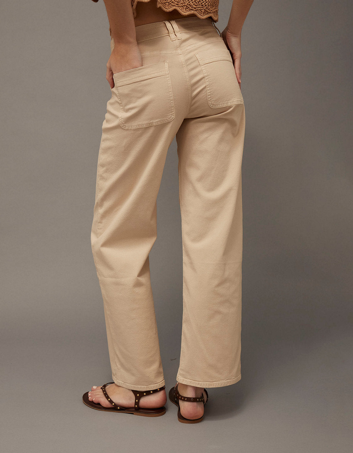 Jean AE Stretch de pierna recta de tiro alto. - Beige 2325_5750_141_ob