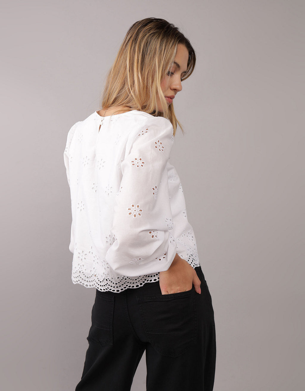 Camisa Manga Larga cuello redondo Mujer AE - Blanco 2351_5757_100_ob