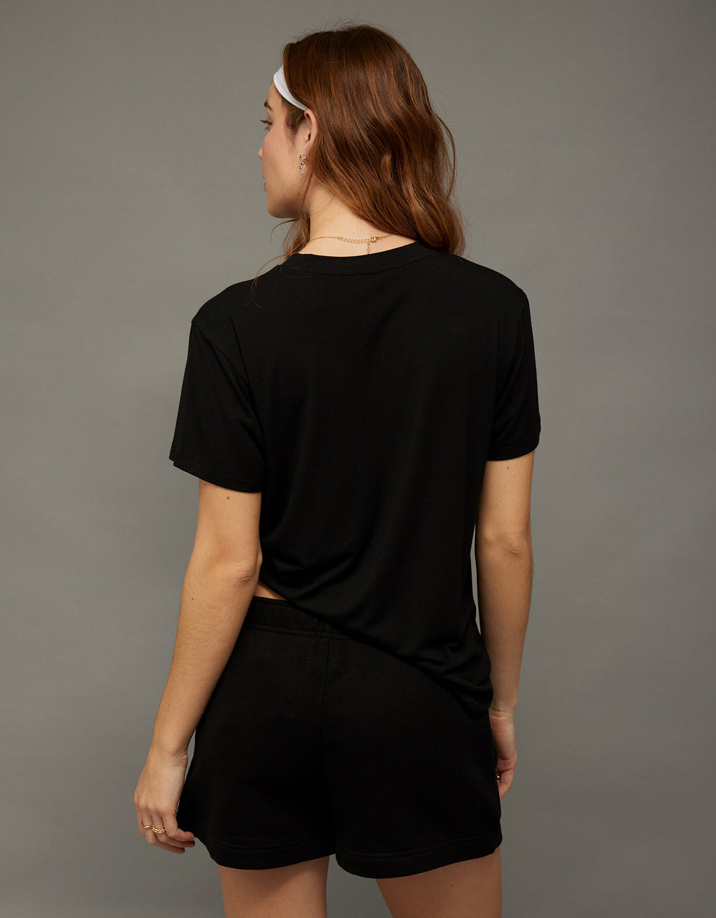 Camiseta Soft & Sexy cuello redondo Ae - Negro 2370_1561_001_ob