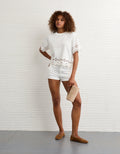 Camiseta Boxy Oversized con Ojal Ae - Blanco 2372_1112_100_of
