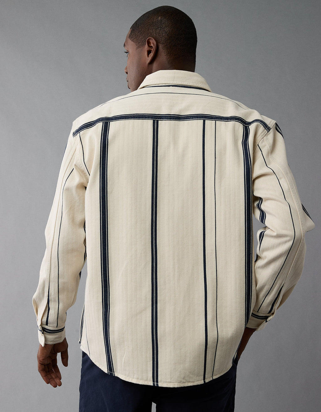 Camisa de rayas oversized Hombre AE - Generico 2512_6346_102_ob
