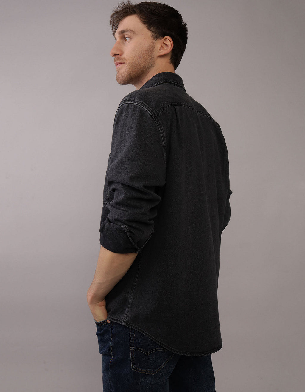 Camisa en Denim Manga Larga Oversized Hombre AE - Negro 2512_6348_001_ob