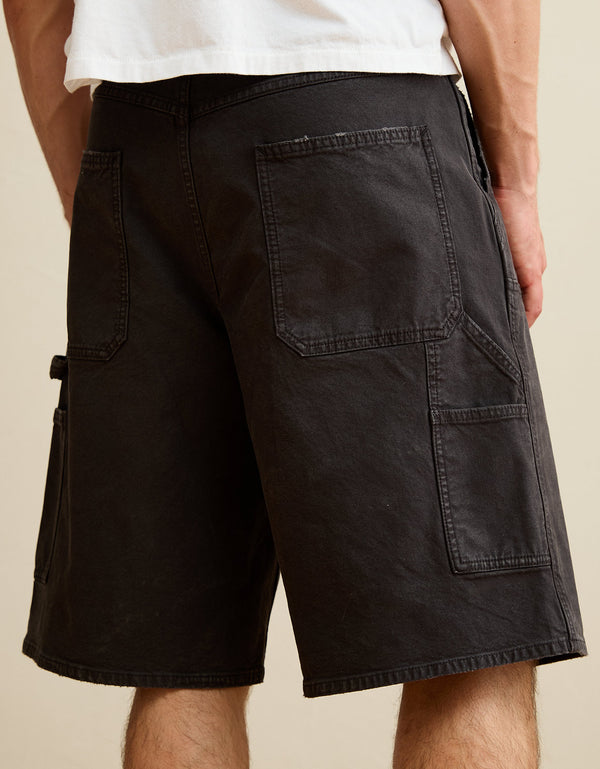 Shorts de mezclilla anchos estilo carpintero. - Negro